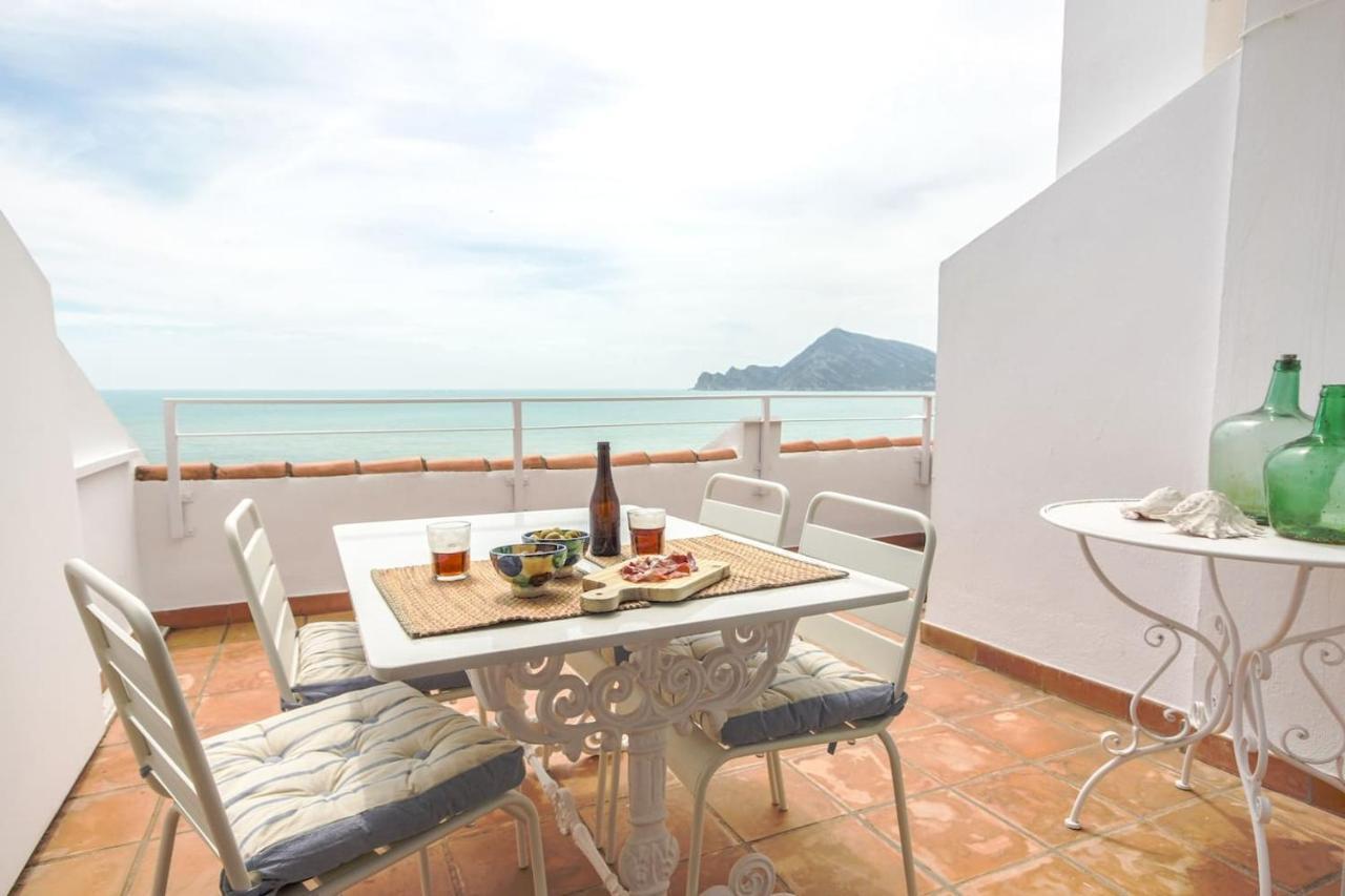 Escapada Romantica En Atico Frente Al Mar Con Piscina Apartment Altea Exterior photo